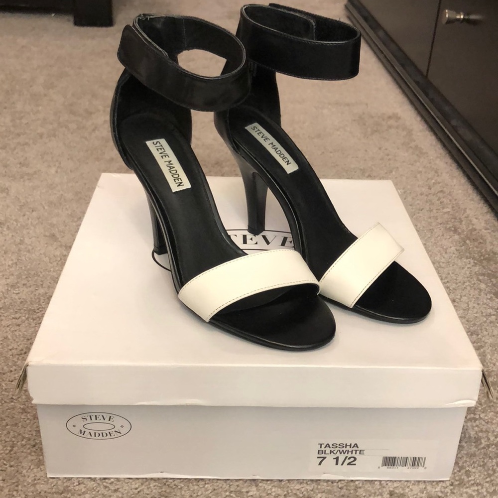 Steve Madden heeled sandals